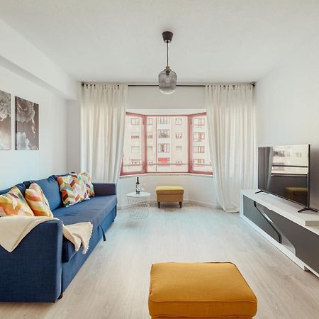 Elegant 3 Bedroom Apt - City Centre - Garage - Metro Lisboa Eksteriør billede