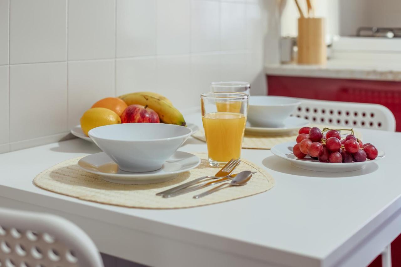Elegant 3 Bedroom Apt - City Centre - Garage - Metro Lisboa Eksteriør billede